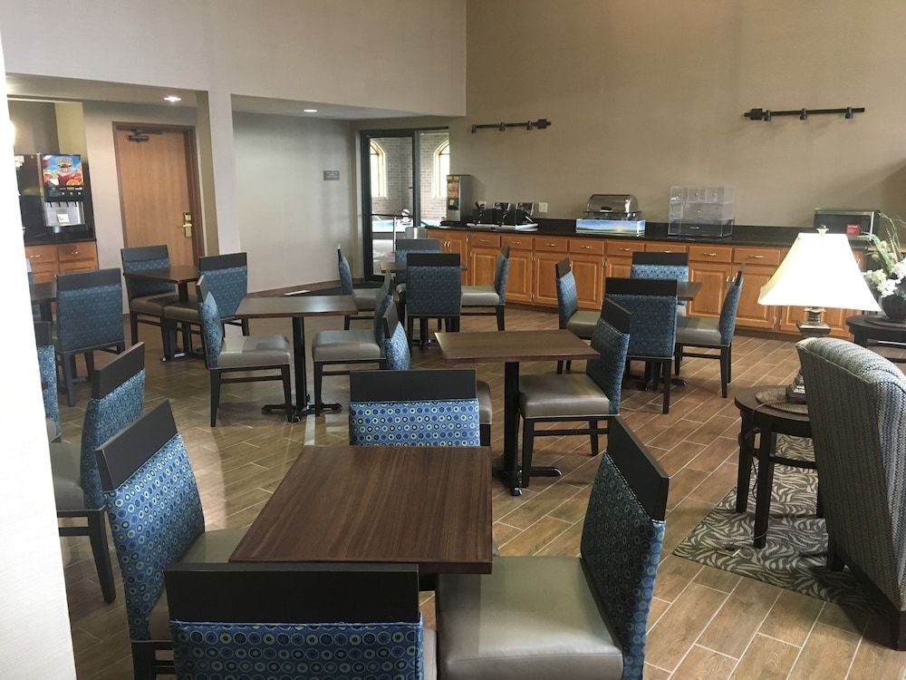 Comfort Inn Millersburg 2