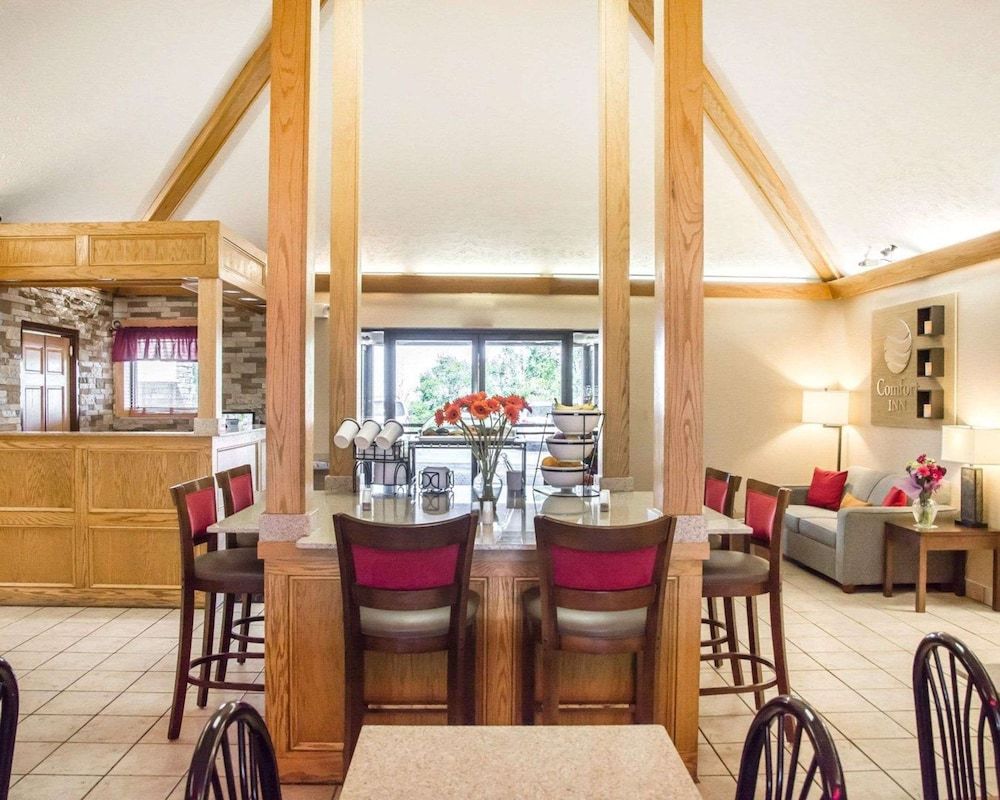 Comfort Inn Bellefontaine 2