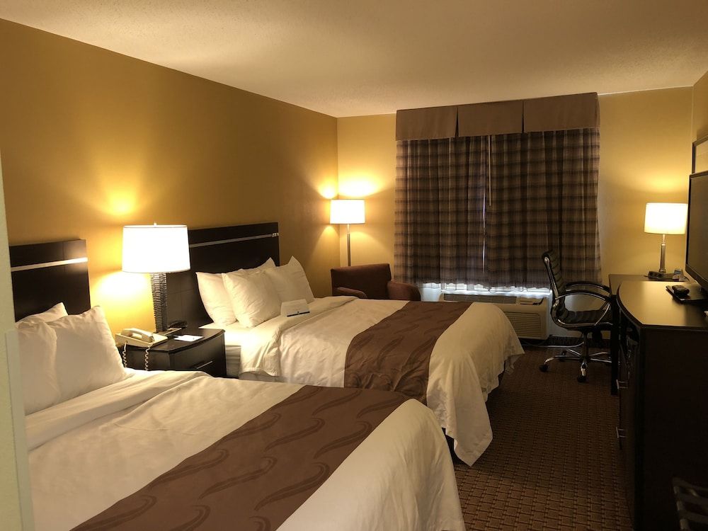 Quality Inn & Suites Sun Prairie Madison East 3