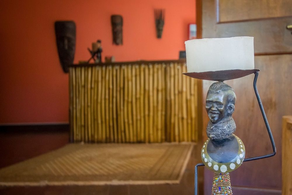 2 Friends Guest House 3