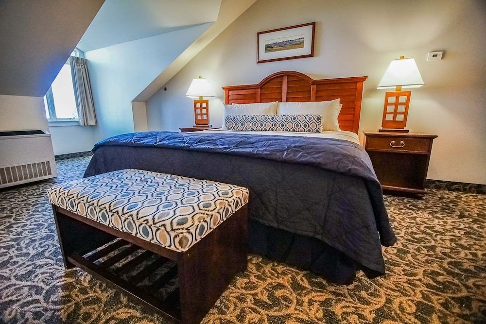 Oceancliff Resort I & II 2