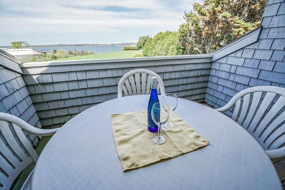 Oceancliff Resort I & II -1 estrellas en Newport
