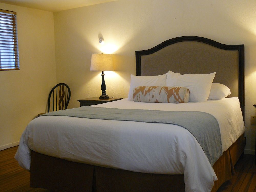 Tahoe Sands Resort 3