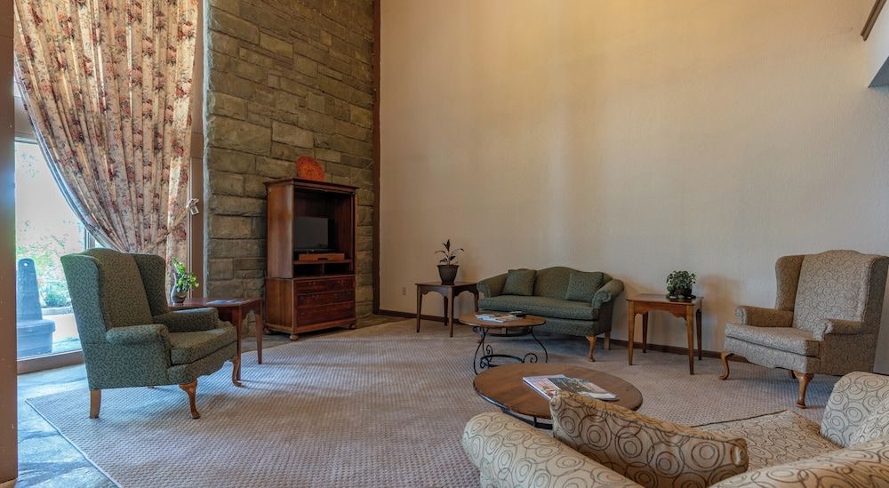 4 Seasons at Beech Mountain 2