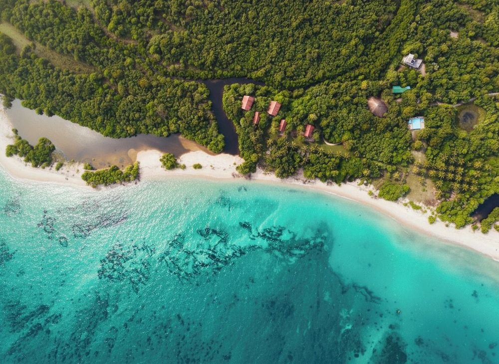 Giman Free Beach Resort 1
