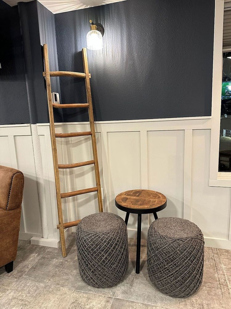 Harbor Winds Hotel 3