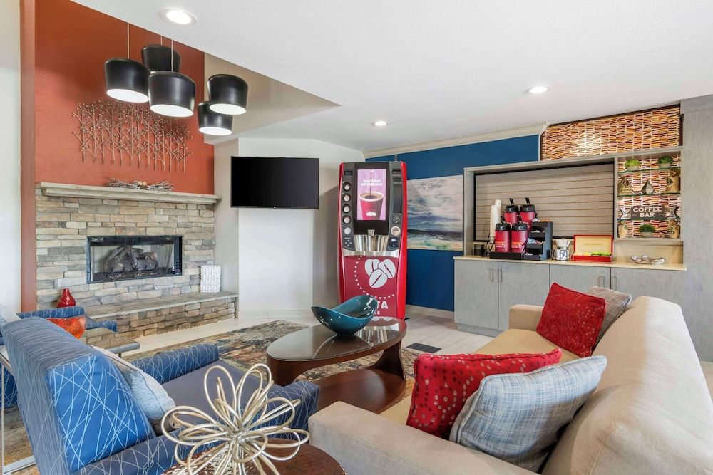 Best Western Plus Lake Lanier/gainesville Hotel & Suites 2