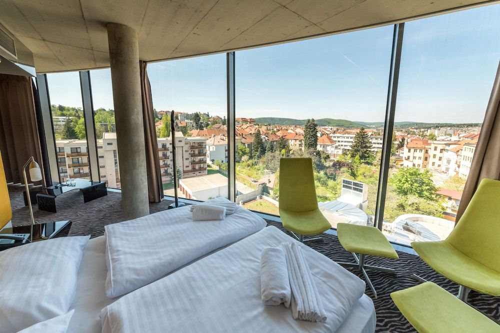 Sono Hotel 3