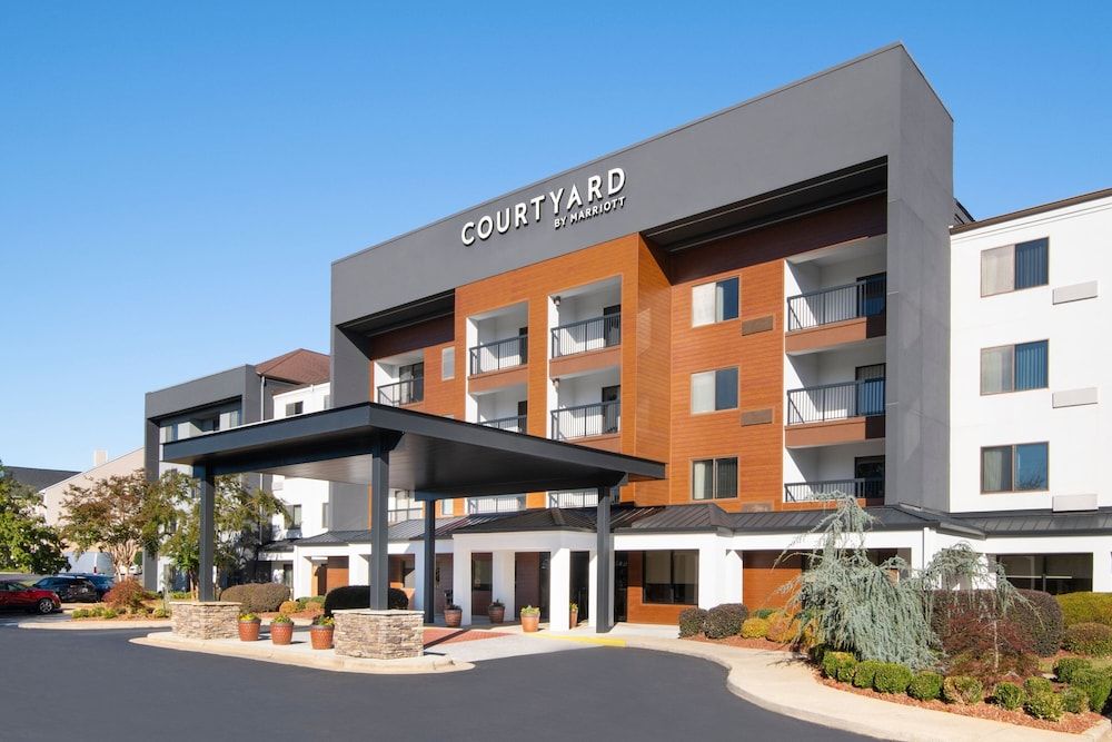 Courtyard by Marriott Burlington 3 estrelas em Burlington