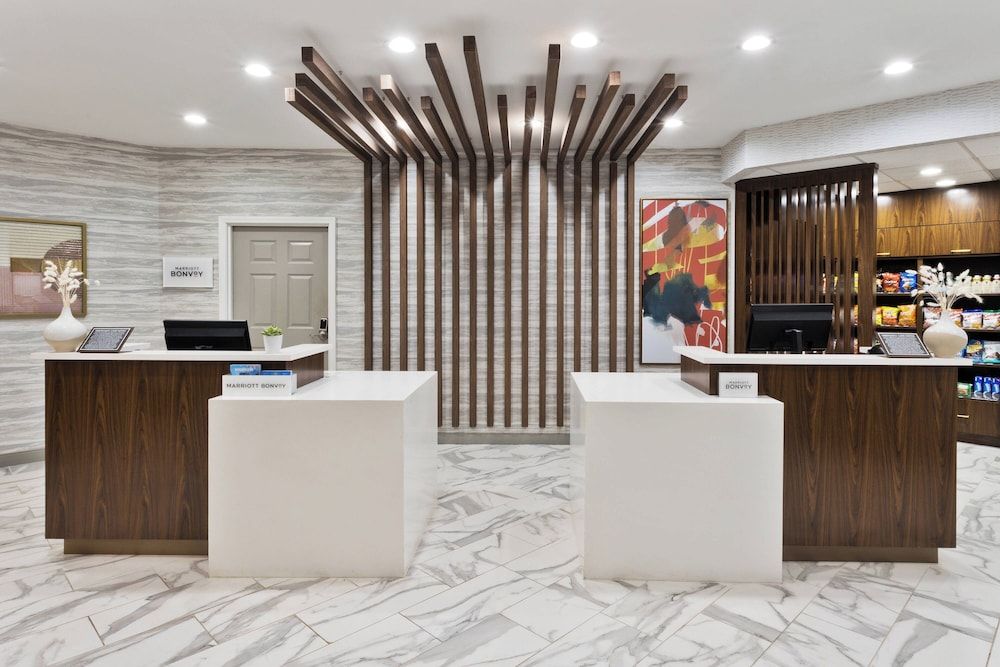 Residence Inn by Marriott Columbus 2
