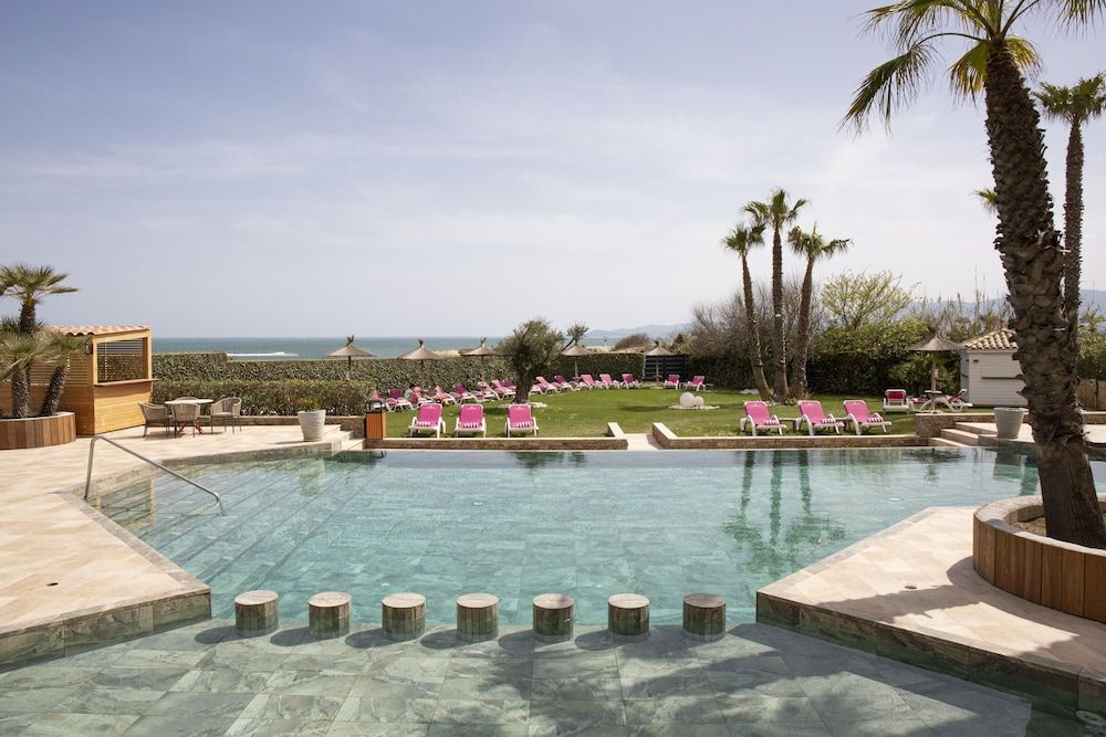 Grand Hotel les Flamants Roses 4 estrelas em Canet-en-Roussillon