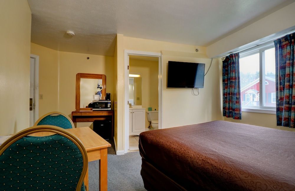 Rodeway Inn Biddeford 3