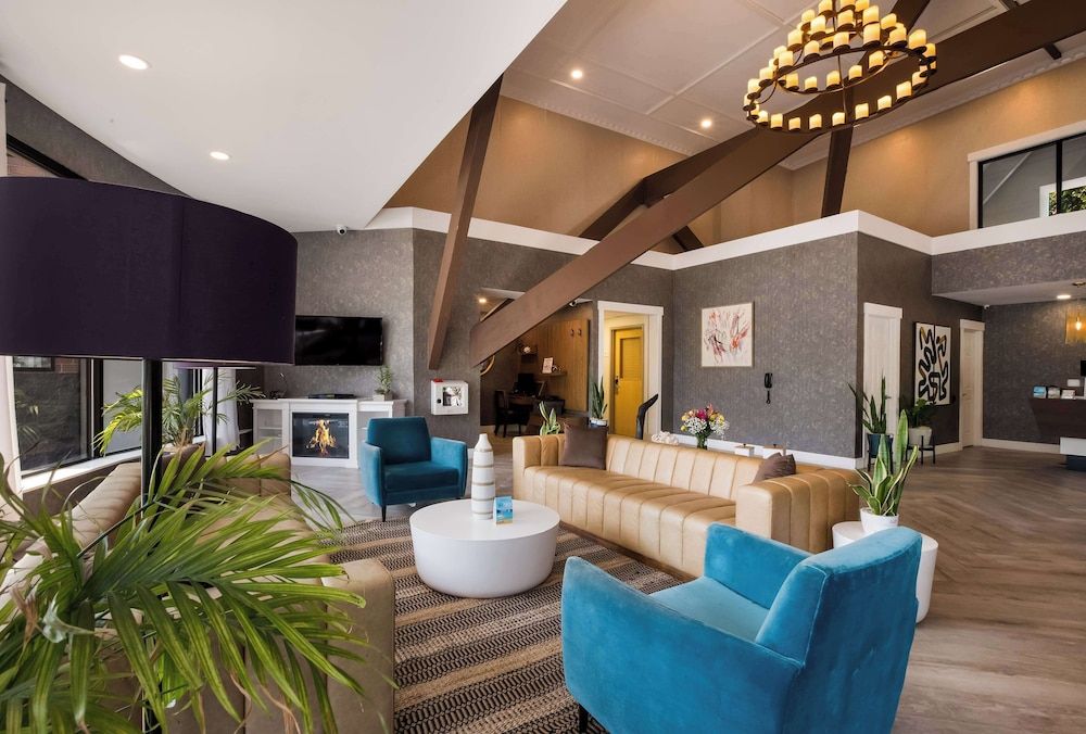 The Hub Middletown Red Bank, BW Signature Collecti 2