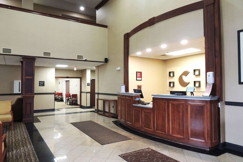 Comfort Suites Twinsburg 2