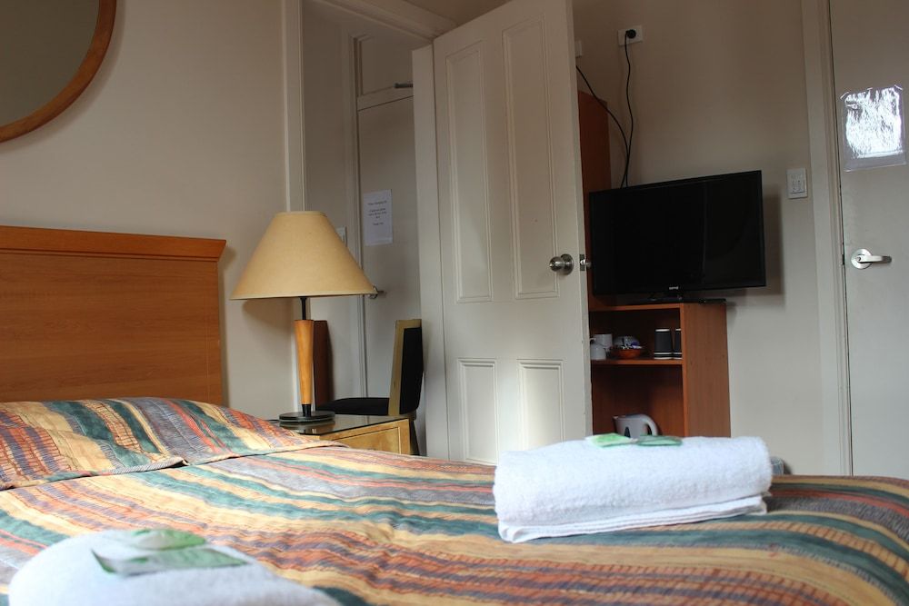 Gardners Inn Hotel 3