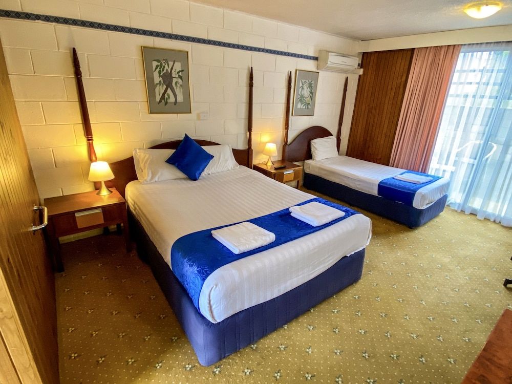 Snow Season Motor Inn 2