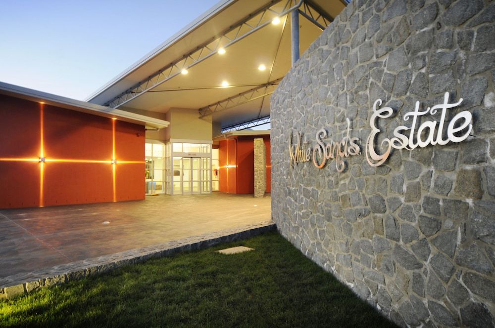 White Sands Estate -1 estrelas em Falmouth