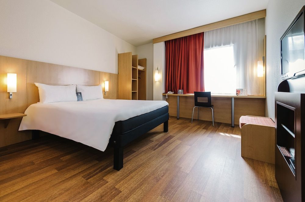 ibis Astana 3
