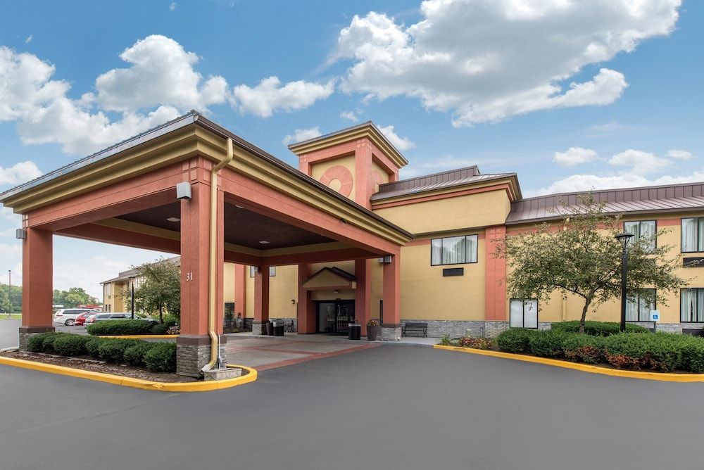 Quality Inn & Suites Brownsburg -Indianapolis West 3 estrelas em Brownsburg