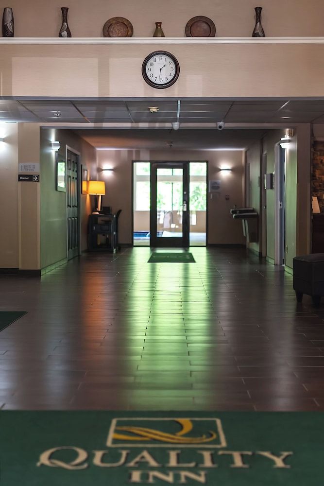 Quality Inn Harlan 2