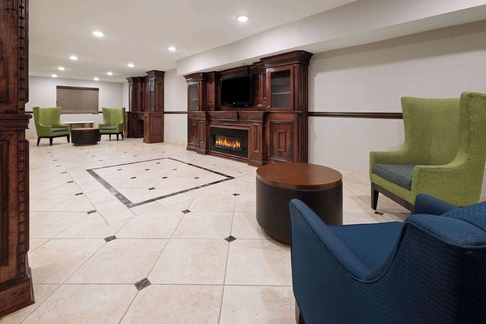 Days Inn By Wyndham Jackson Downtown 3