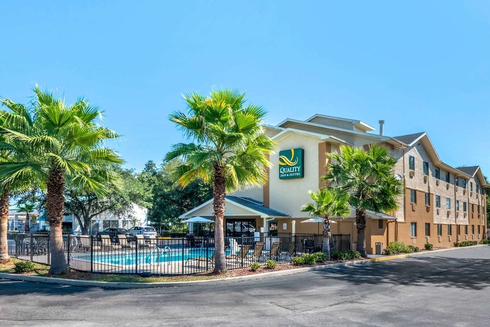 Quality Inn & Suites Leesburg Chain of Lakes 2 estrelas em Leesburg