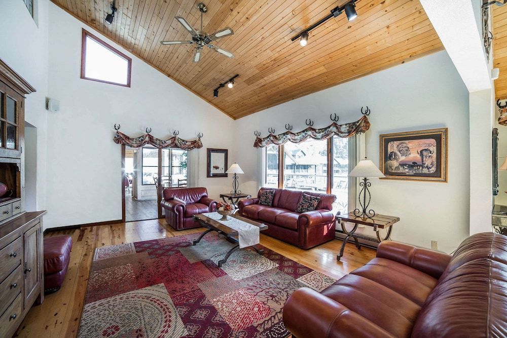 K Bar S Lodge, an Ascend Collection Hotel 2