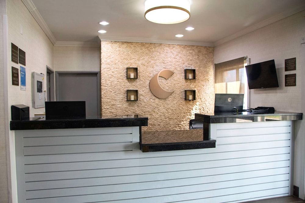 Comfort Inn & Suites Coralville - Iowa City near Iowa River Landing 3