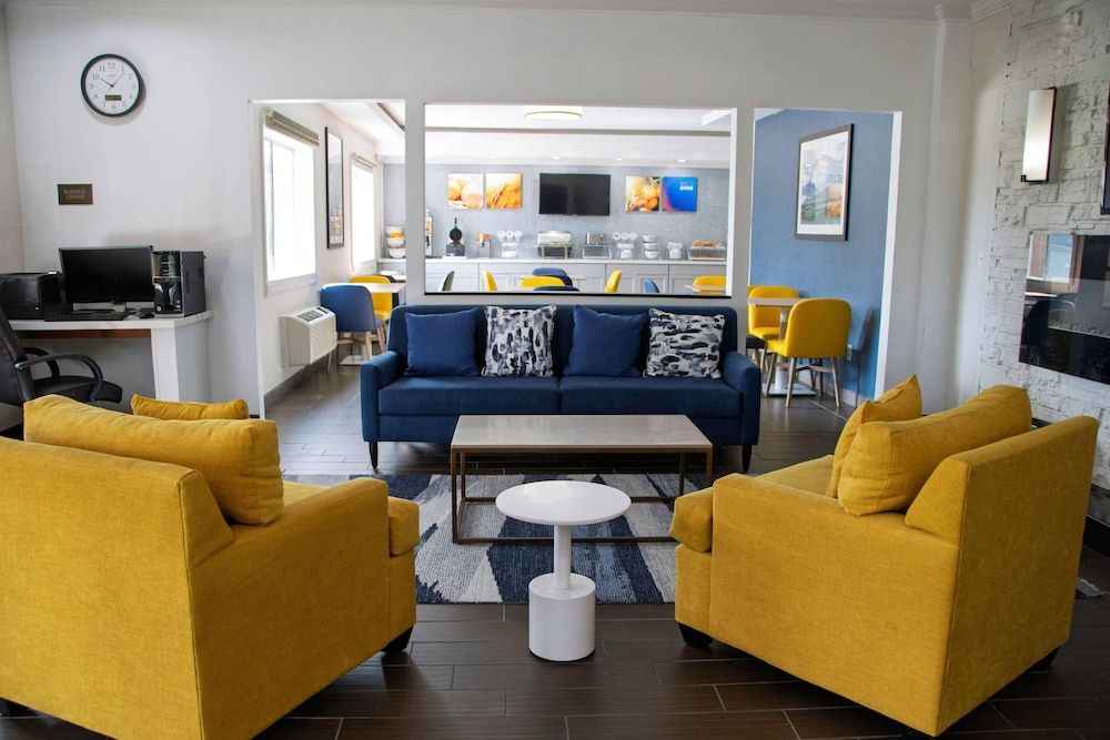 Comfort Inn & Suites Coralville - Iowa City near Iowa River Landing 3 estrelas em Coralville