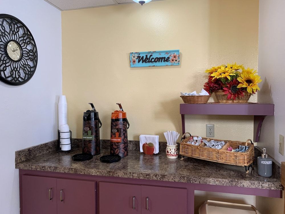 Days Inn by Wyndham Hinckley 2