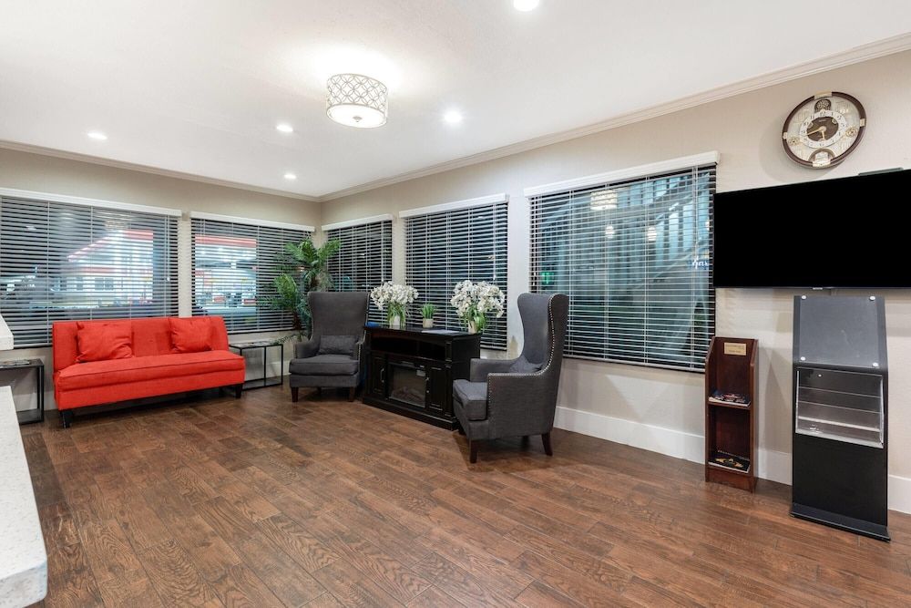 Days Inn by Wyndham Bainbridge 2