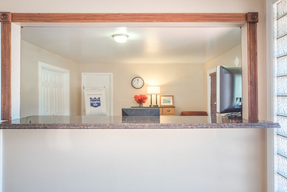 The Hillside Hotel 2