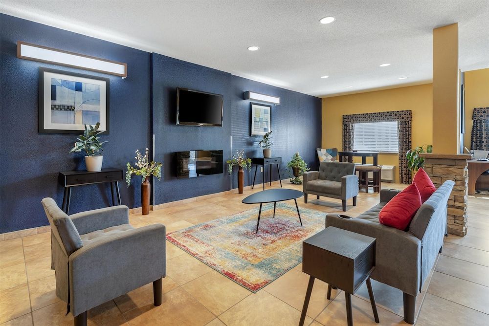 SureStay Plus Hotel by Best Western Keyser 2