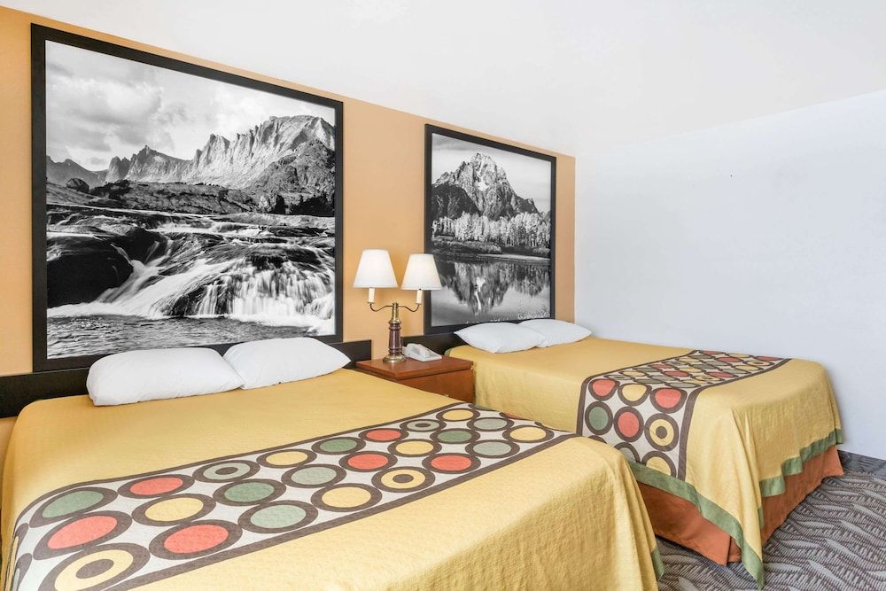 Super 8 by Wyndham Diamondville Kemmerer 3