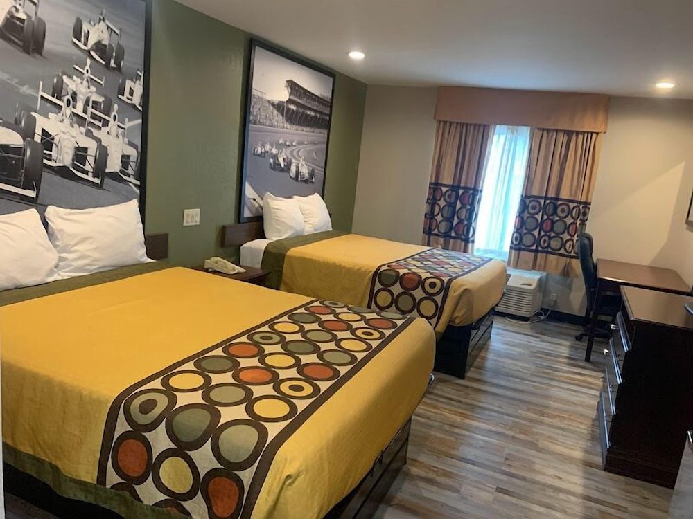 Super 8 by Wyndham Frankfort IN 3