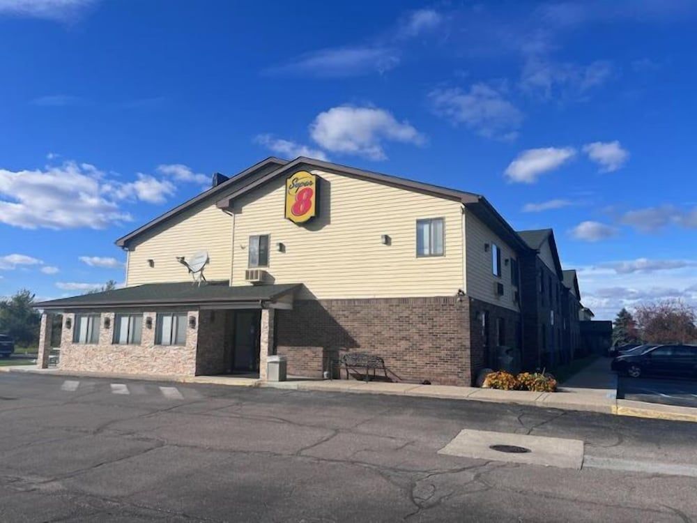 Super 8 by Wyndham Imlay City 2 étoiles à Imlay City