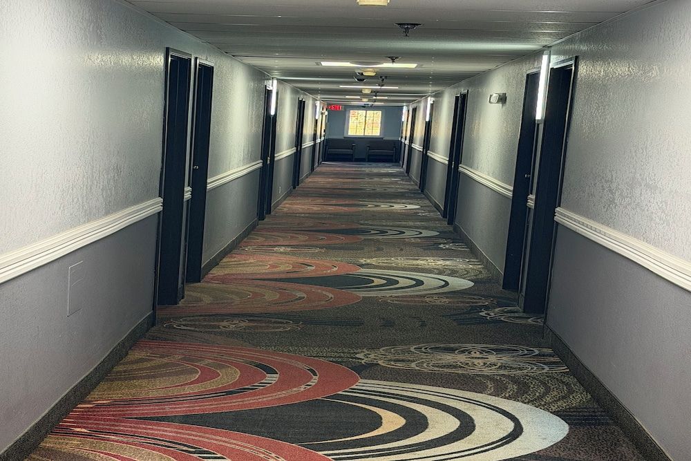 Coratel Inn and Suites by Jasper Stillwater 2