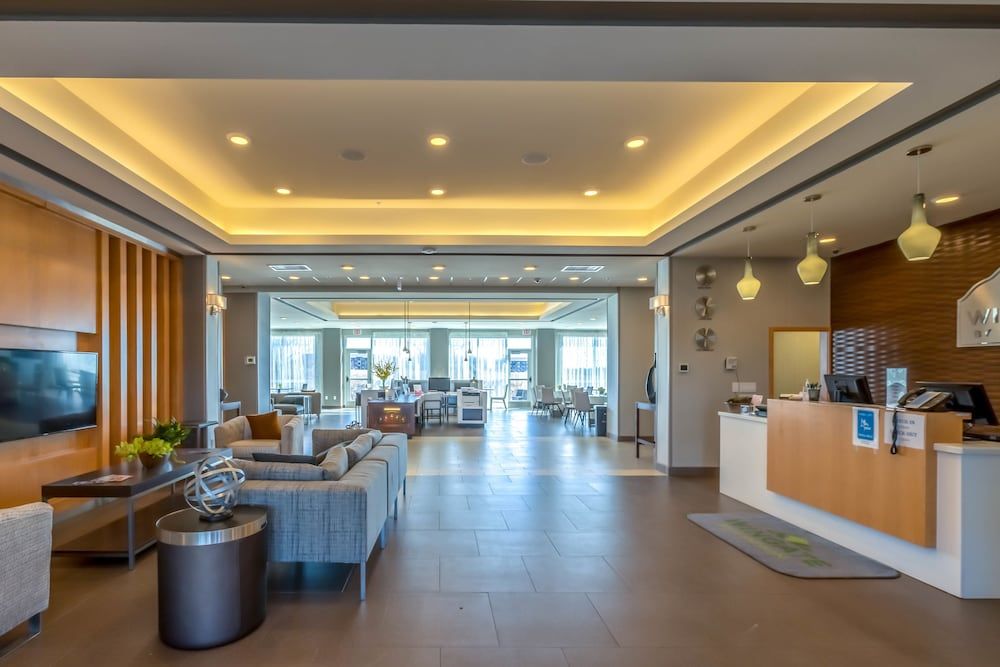 Wingate by Wyndham Loveland 2