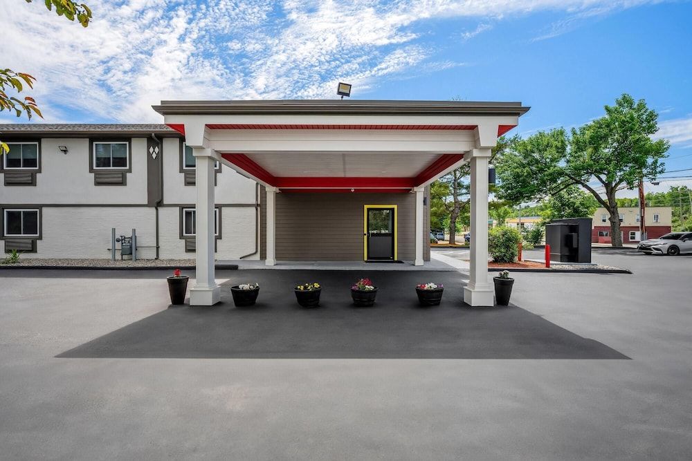 Super 8 by Wyndham Lewiston Auburn Area 2 estrelas em Lewiston