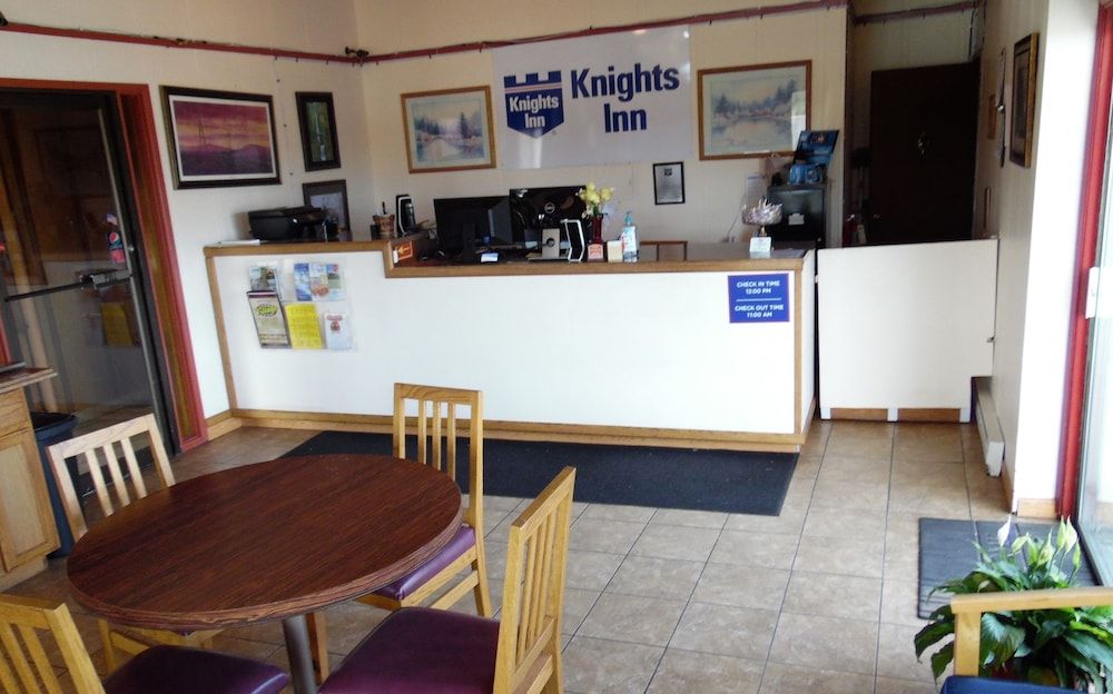 Knights Inn Boardman 2