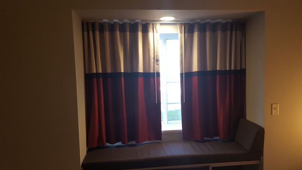 Microtel Inn & Suites By Wyndham Perry 3