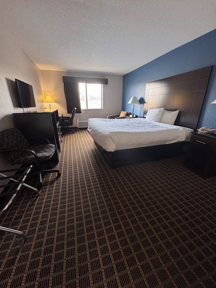 Baymont Inn & Suites by Wyndham Richmond 2 estrelas em Richmond