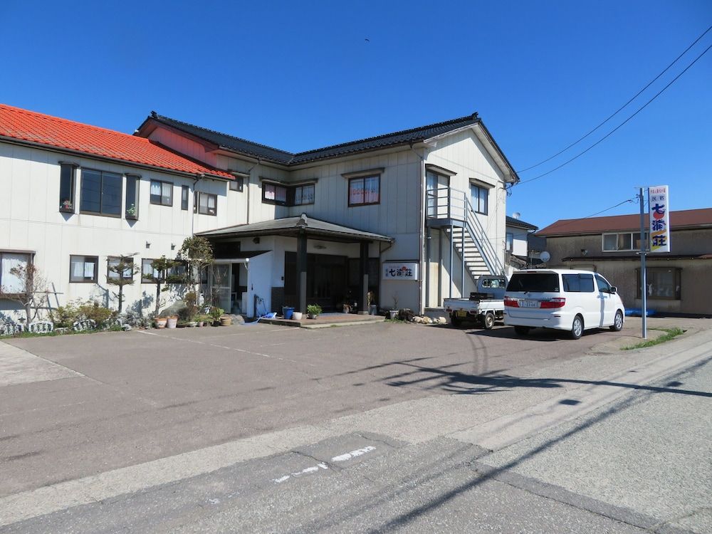 Nanauraso 2 estrelas em Sado