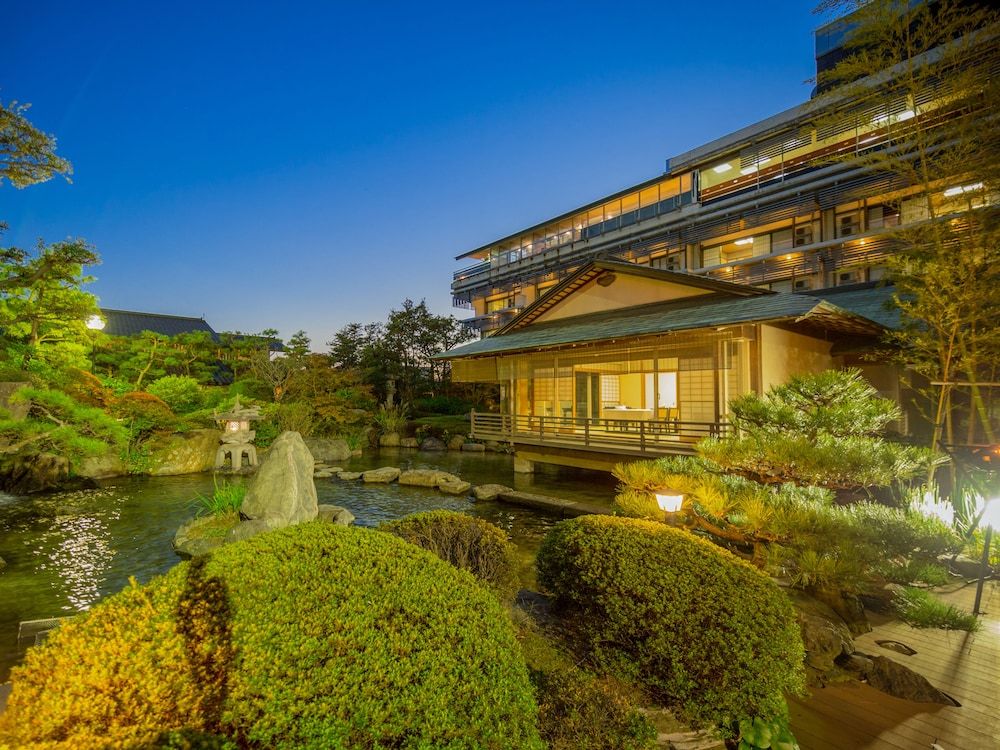 Grandia Housen 4 estrelas em Awara