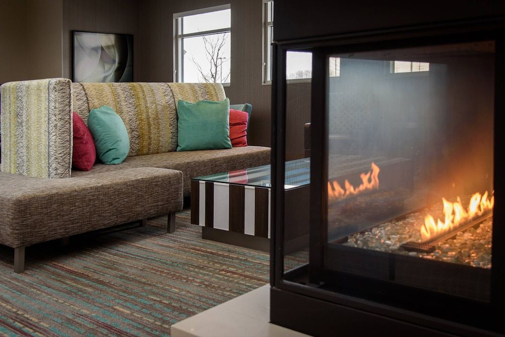 Residence Inn Cleveland Avon at The Emerald Event Center 3