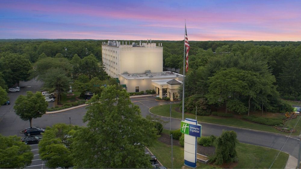 Holiday Inn Express Stony Brook-Long Island 2 estrelas em Centereach