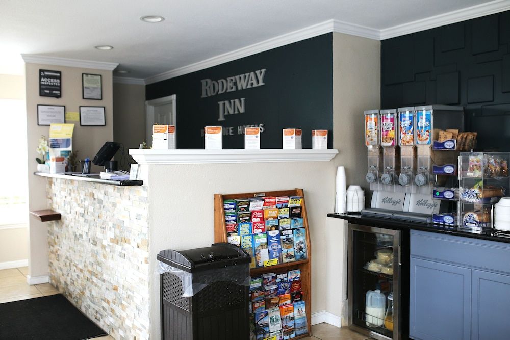 Rodeway Inn Near University-Gateway to Yosemite 2 estrelas em Merced