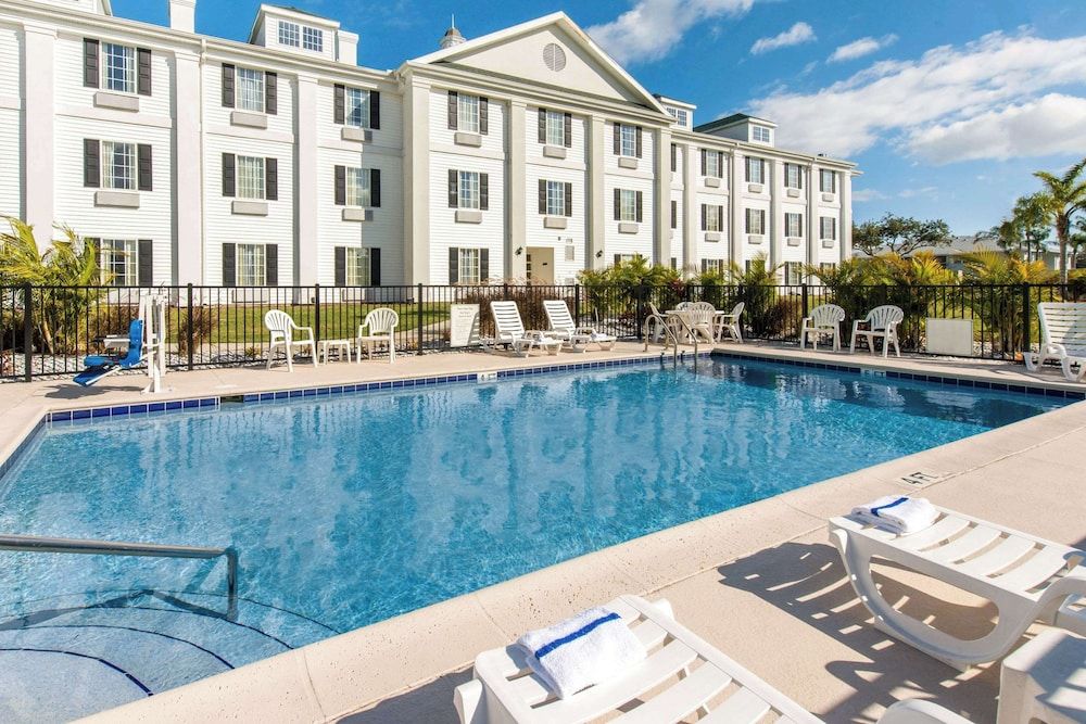 Quality Inn Palm Bay - Melbourne I-95 2 estrelas em Palm Bay