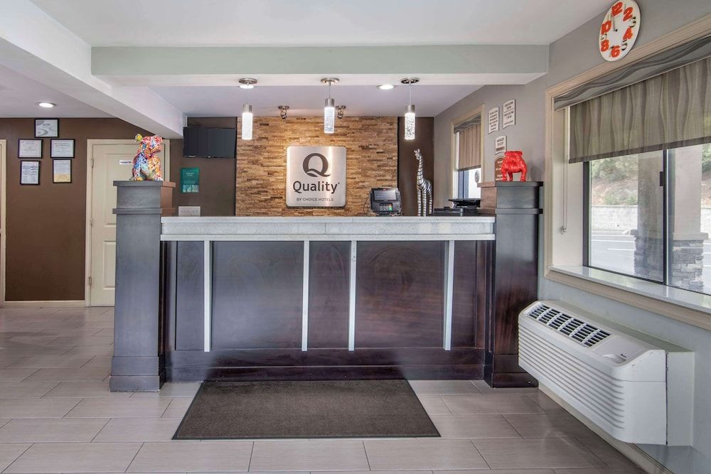 Quality Inn & Suites Athens University Area 2