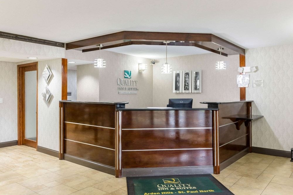 Quality Inn & Suites Arden Hills - Saint Paul North 3